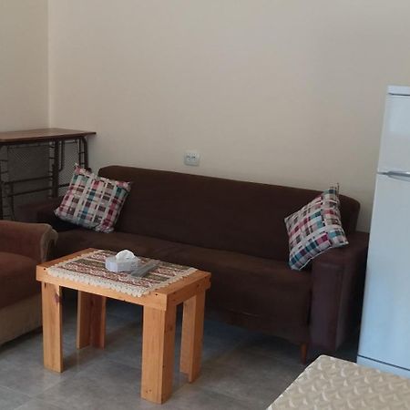 Arami Guest House Dilijan Værelse billede