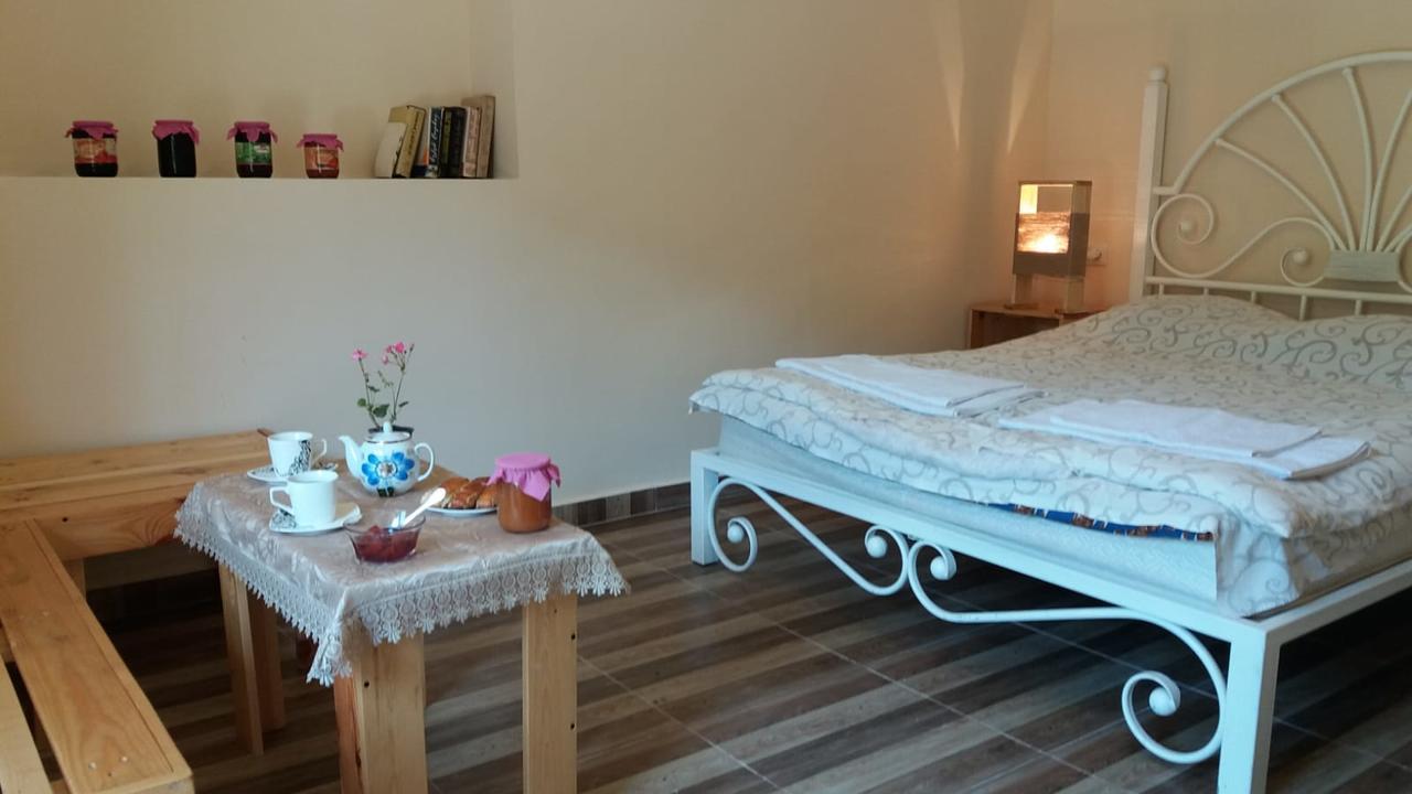 Arami Guest House Dilijan Eksteriør billede